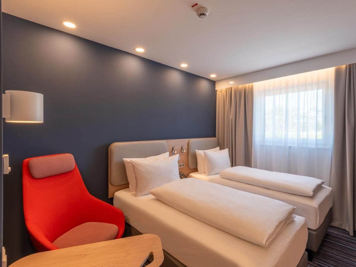Holiday Inn Express - Hamburg South A7-As42 By Ihg Egestorf Eksteriør billede